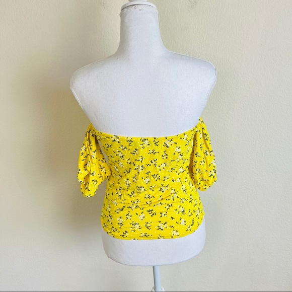 PrettyLittleThing Yellow Ditsy Floral Bardot Off Shoulder Top Shirr Blouse - Picture 2 of 10